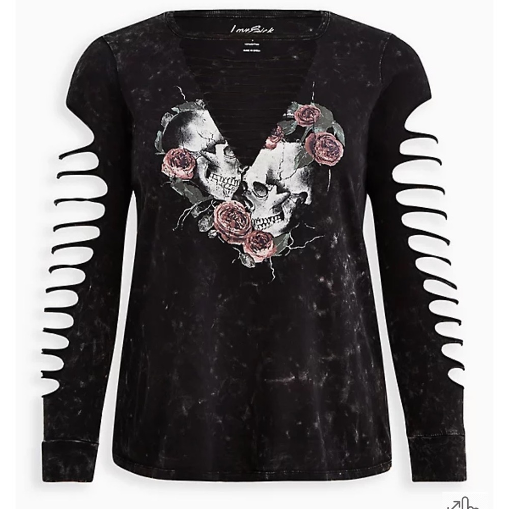 Torrid Slashed Lovesick Skull Roses Black Tee - Picture 2 of 3